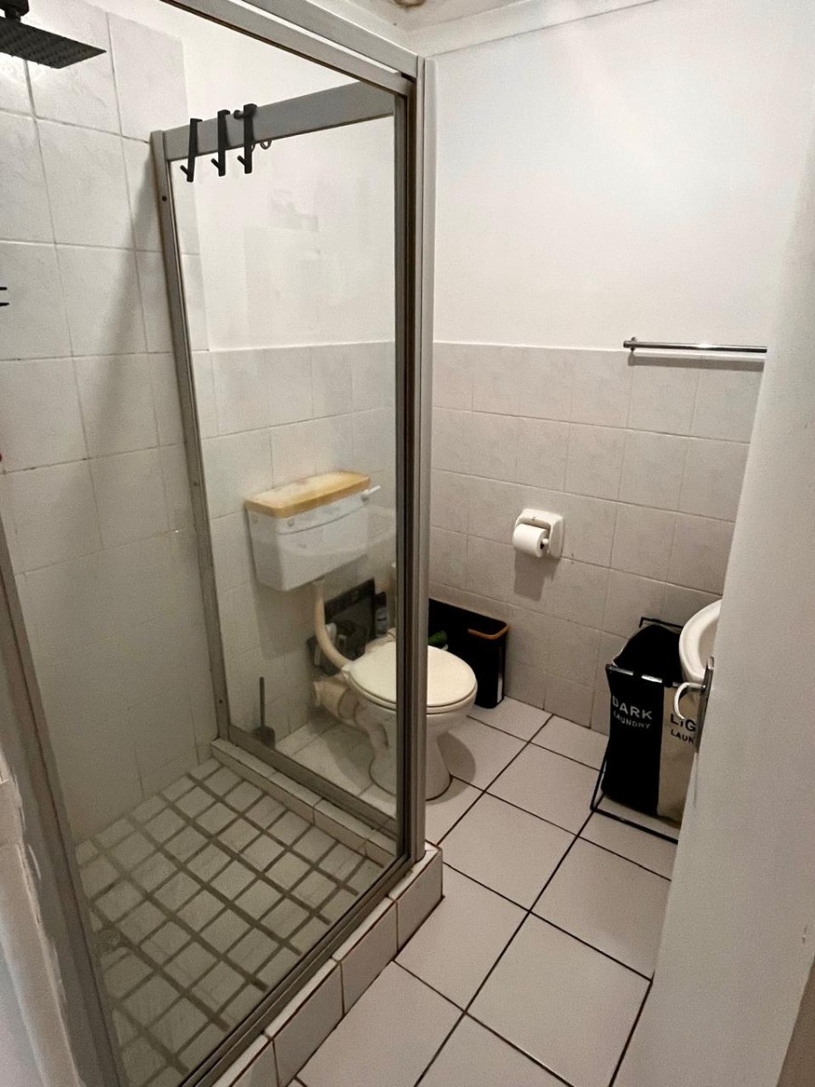 Charming Apartment for sale in Kuils River Charming Apartment for sale in Kuils River